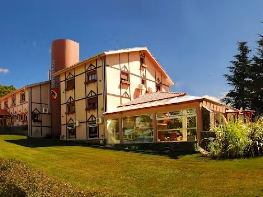 Hotel Berna - Villa General Belgrano
