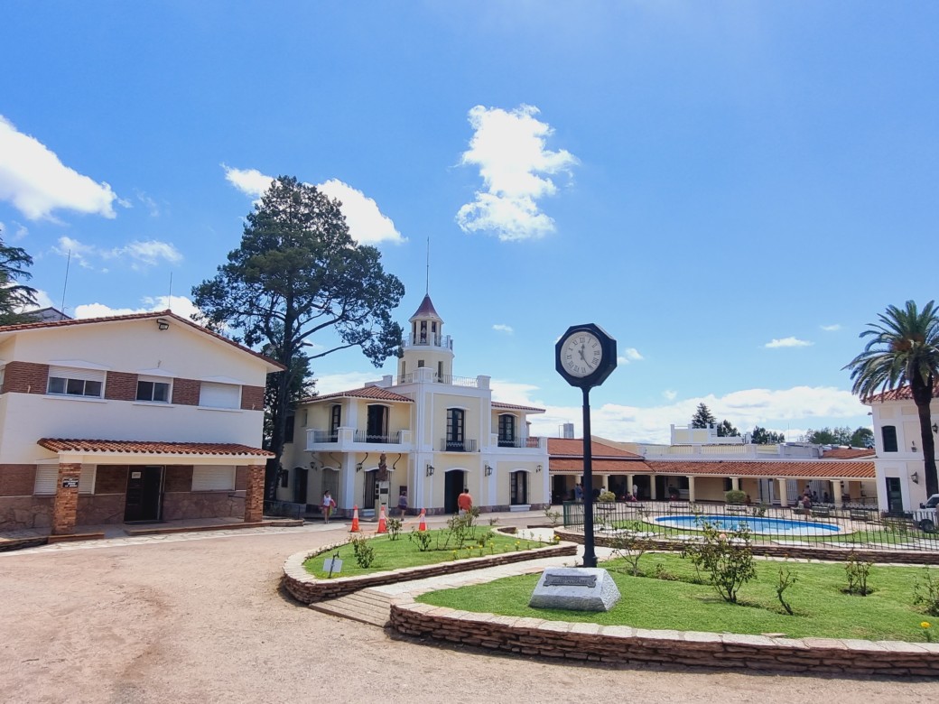 Residencia Serrana - Tanti