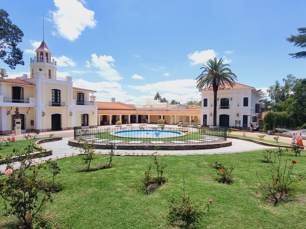 Residencia Serrana - Tanti