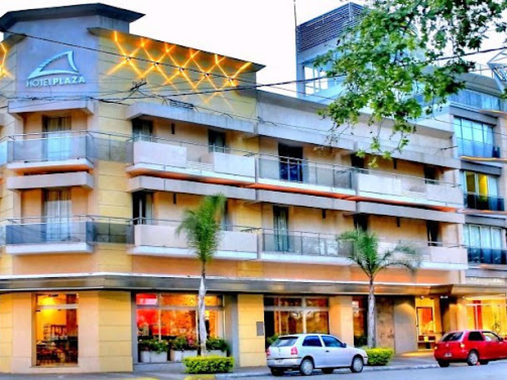 Hotel Plaza - Colón